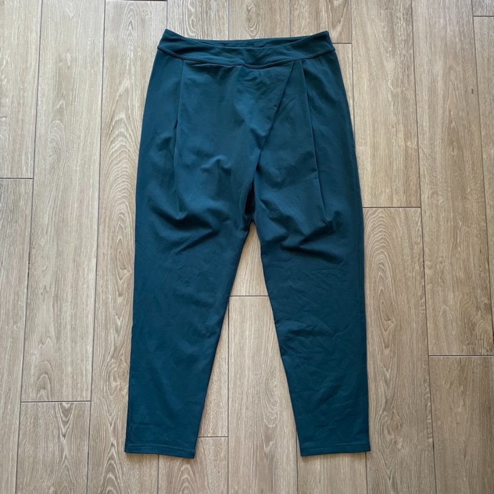 lululemon athletica Dark Green Trousers